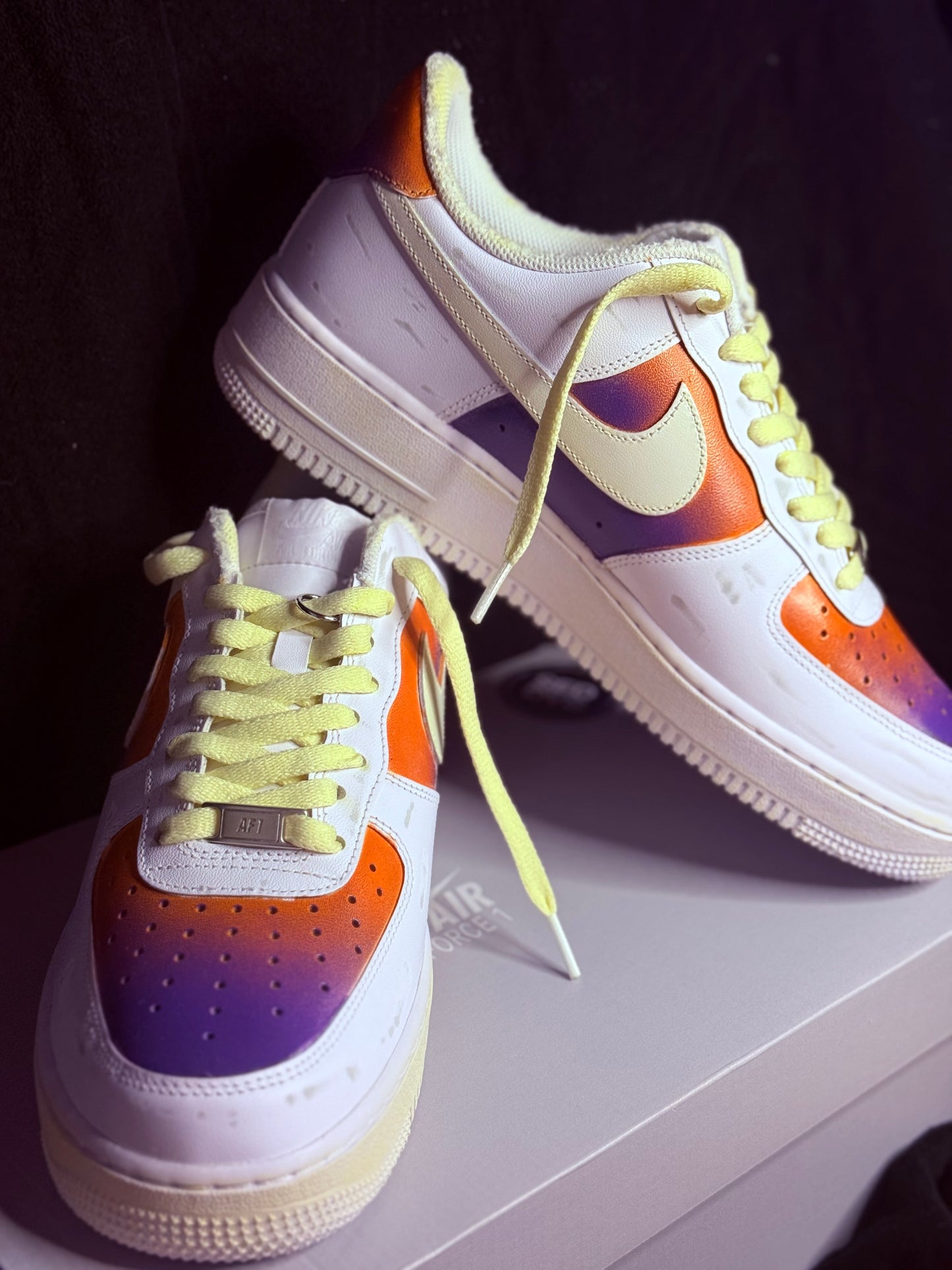 NIKE AIR FORCE 1 - PURPLE CREAM