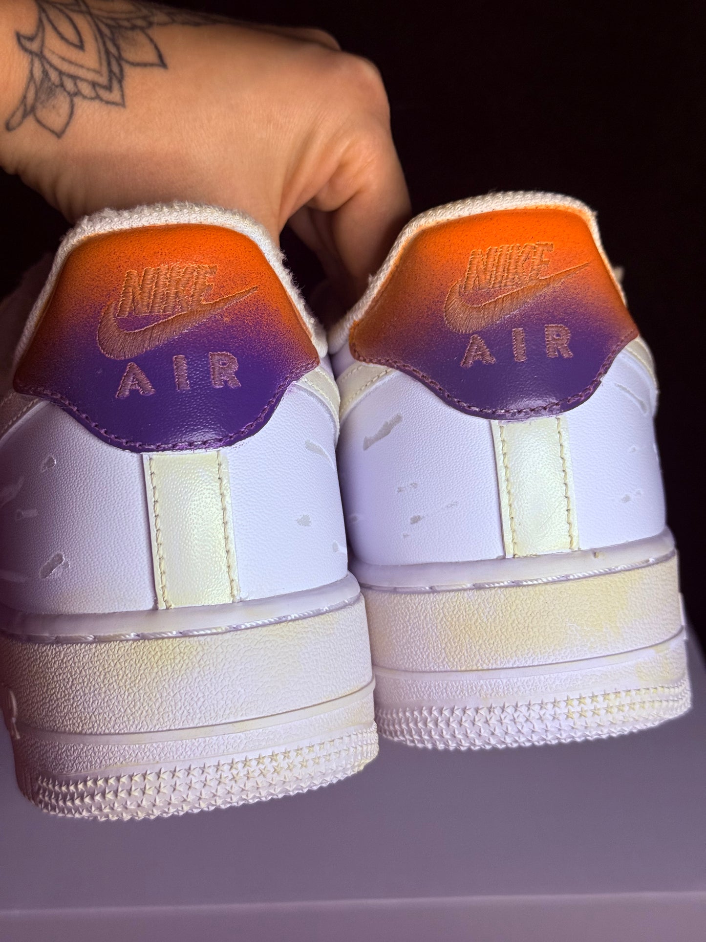 NIKE AIR FORCE 1 - PURPLE CREAM