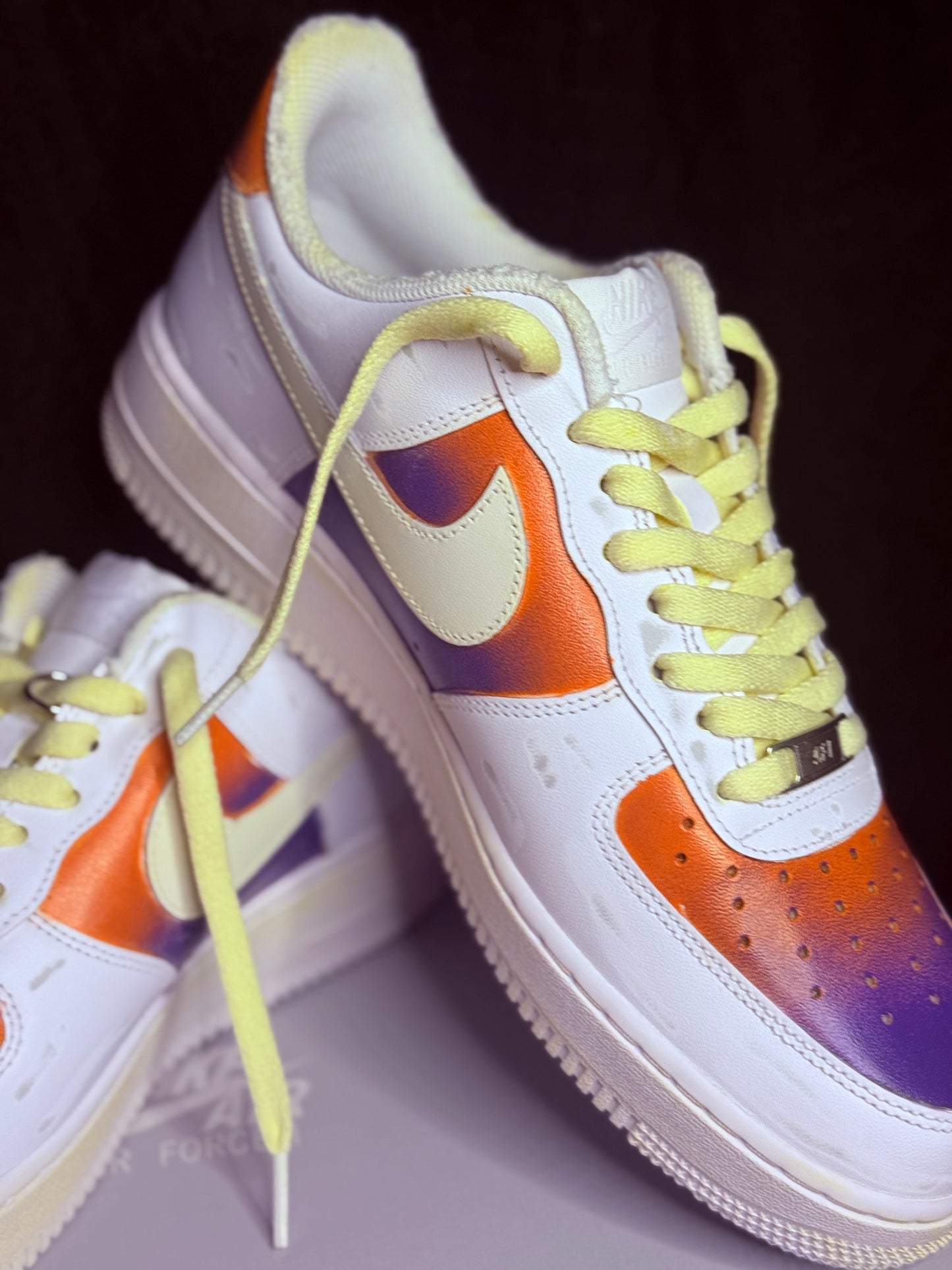 NIKE AIR FORCE 1 - PURPLE CREAM